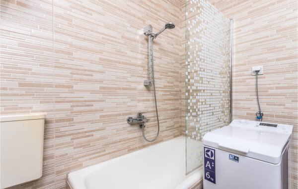 Appartamento 3 camere, con vista mare