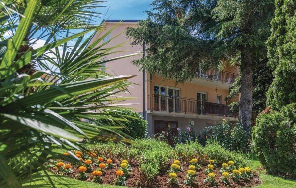 Appartamento 2 camere, con giardino