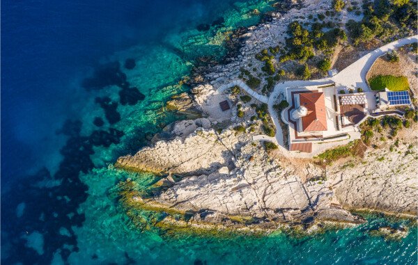 Casa 2 camere, con vista mare