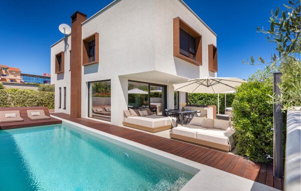 Ferienhaus 3 Schlafzimmer, mit Pool