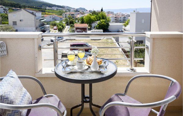 Appartamento 1 camera, con vista mare