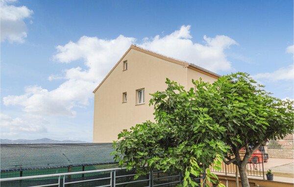 Appartamento 2 camere, con vista mare