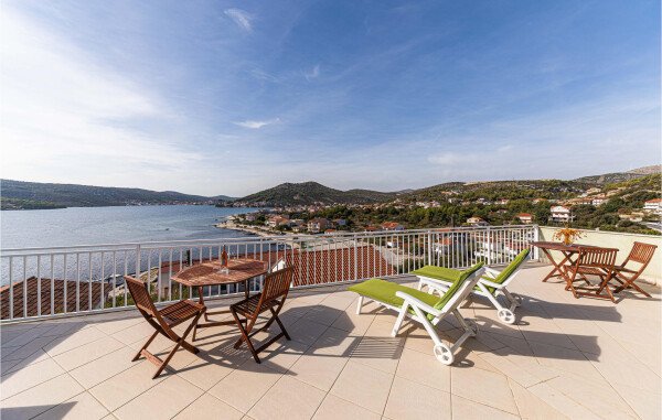 Appartement 1 chambre, avec vue sur mer