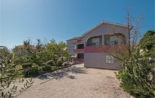 Appartamento 1 camera, con vista mare