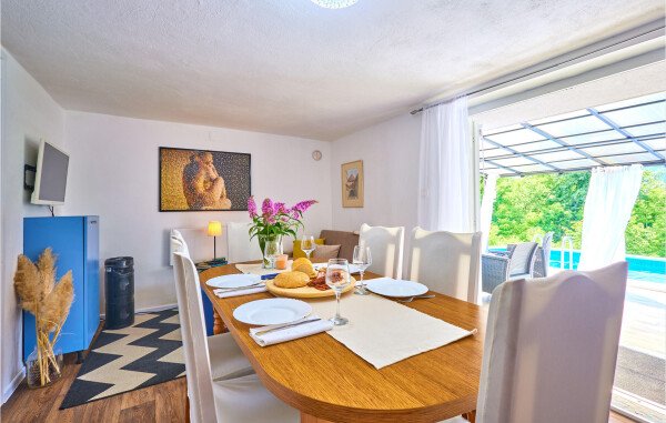 Huis 1 slaapkamer, met zwembad