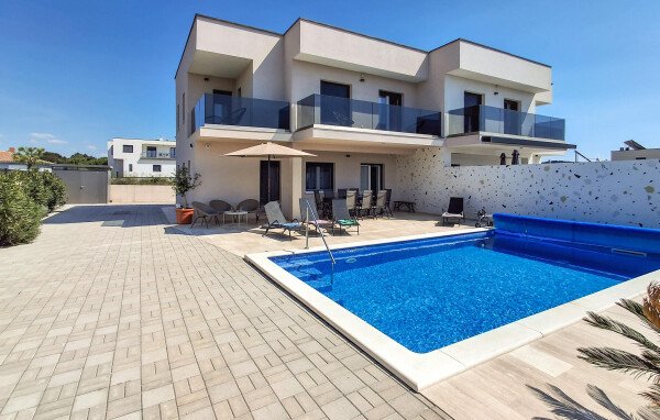 Maison de campagne moderne, 3 chambres, avec vue sur mer