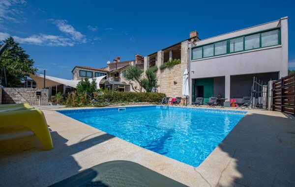 Maison de campagne design, 4 chambres, avec piscine