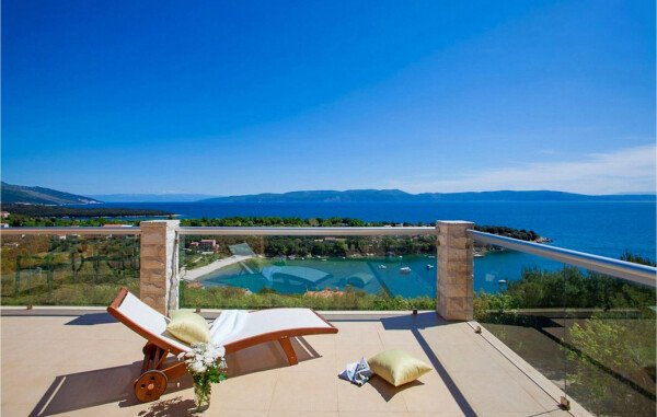 Casa 3 camere, con vista mare