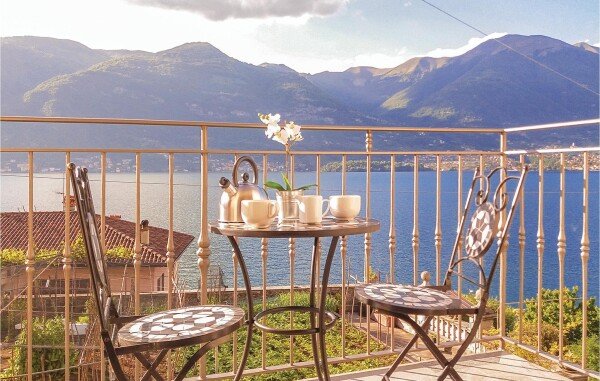 Appartamento 2 camere, con vista mare