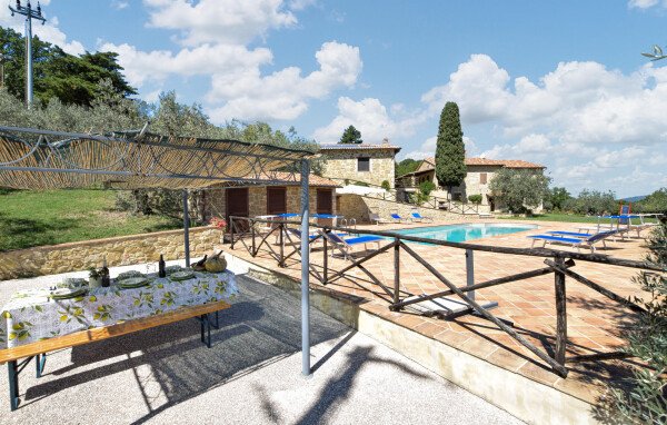 Appartamento 1 camera, con piscina