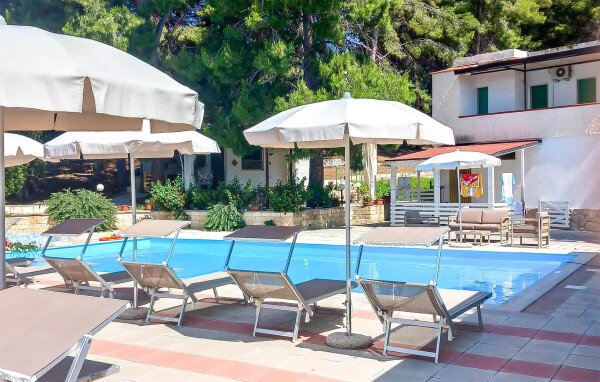 Appartamento 1 camera, con piscina