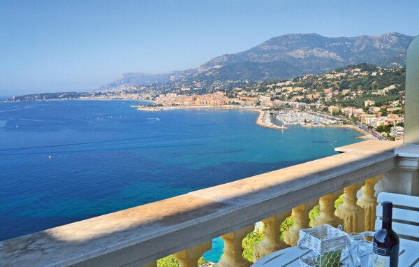 Appartement confortable, 1 chambre, avec vue sur mer