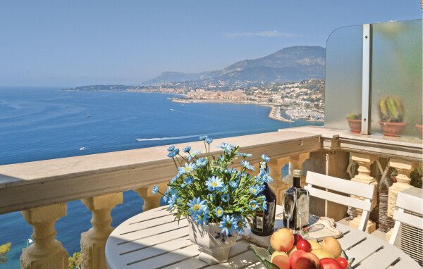 Loft confortable, 1 chambre, avec vue sur mer