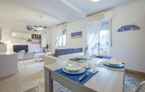 Appartamento 2 camere, con vista mare