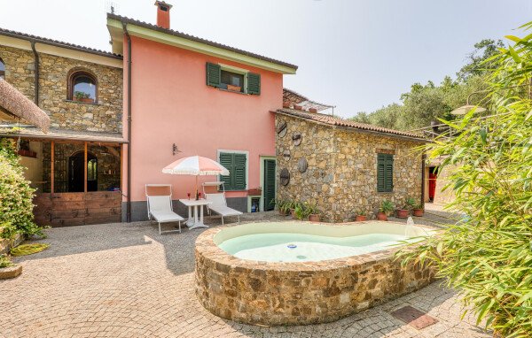 Casa 3 camere, con piscina