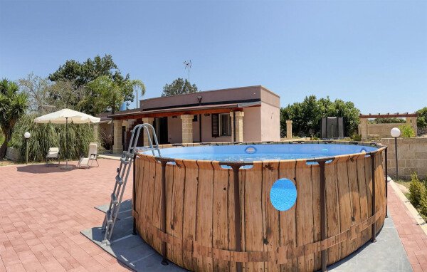 Casa 1 camera, con piscina