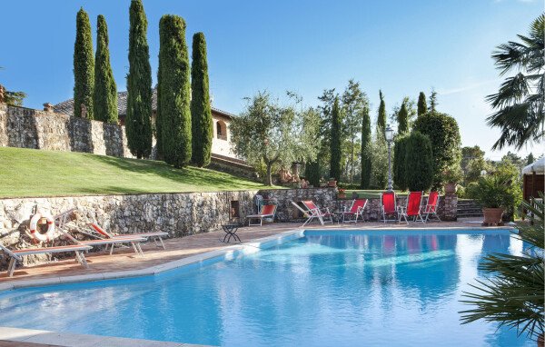 Casa 6 camere, con piscina