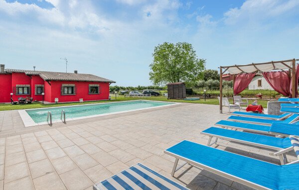 Huis 2 slaapkamers, met zwembad