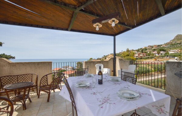 Appartamento 3 camere, con vista mare