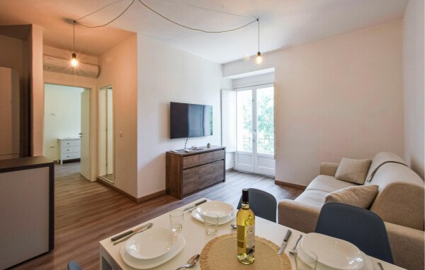 Appartamento 1 camera, con vista mare