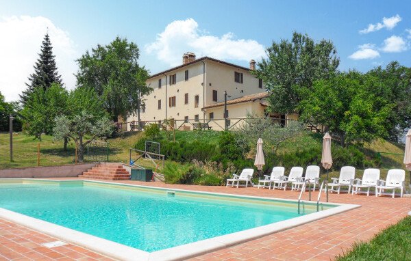 Casa 4 camere, con piscina