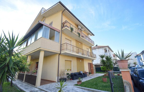 Appartamento 2 camere, con vista mare