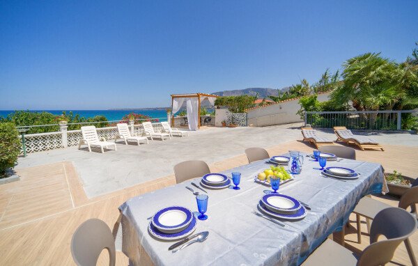 Appartamento 3 camere, con vista mare