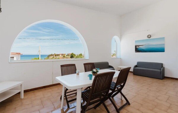 Appartamento 2 camere, con vista mare