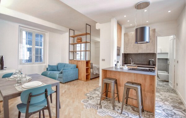 Wohnung 1 Schlafzimmer, mit Klimaanlage