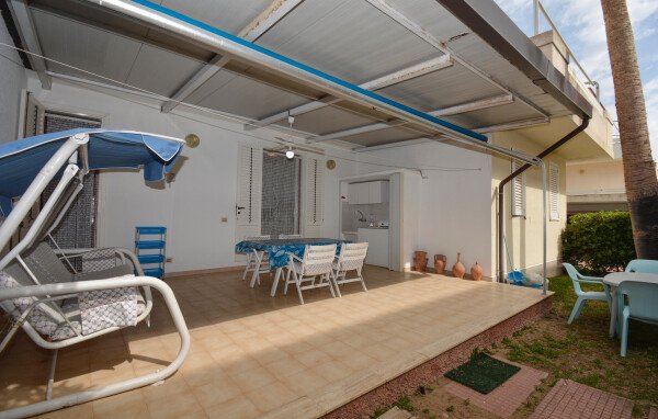 Apartment 3 bedrooms, with sea view