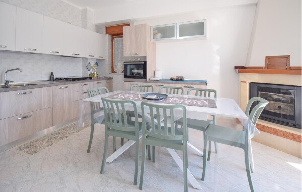 Casa 3 camere, con aria condizionata