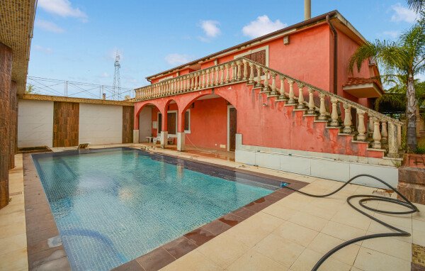 Casa 5 camere, con piscina