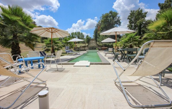 Ferienhaus 5 Schlafzimmer, mit Pool