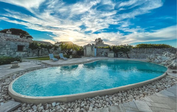 Ferienhaus 6 Schlafzimmer, mit Pool