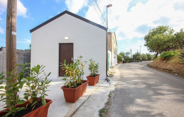 Casa 2 camere, con vista mare