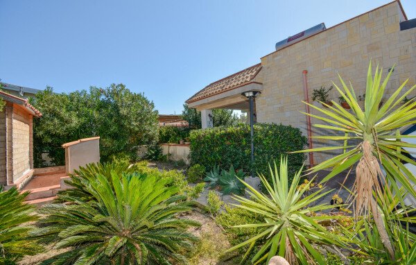 Casa 3 camere, con vista mare