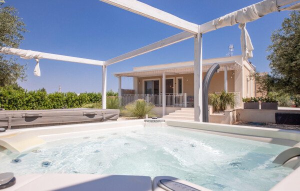 Appartamento 1 camera, con giardino