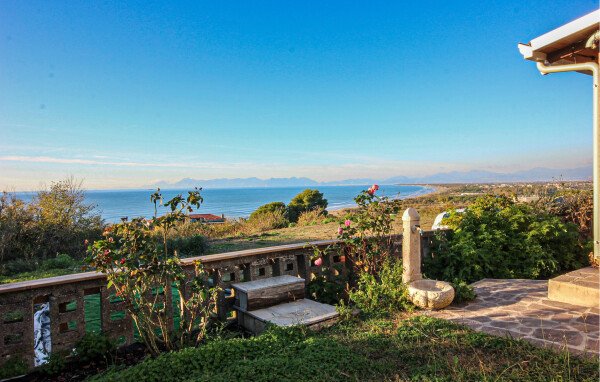 Casa 4 camere, con vista mare