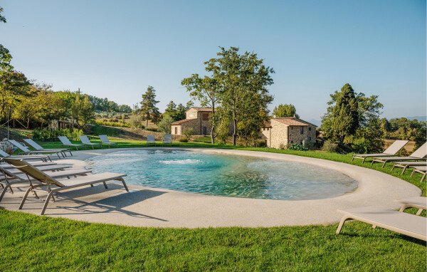 Ferienhaus 10 Schlafzimmer, mit Pool