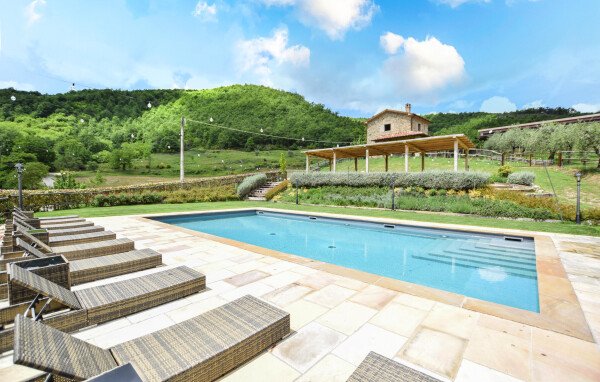 Casa 5 camere, con piscina