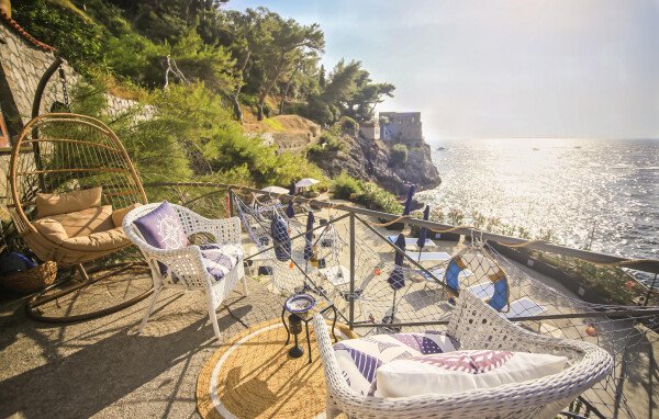 House 5 bedrooms, with sea view