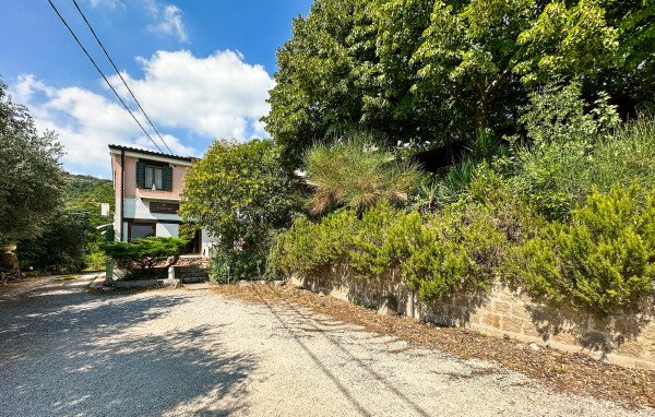 Appartamento 1 camera, con giardino