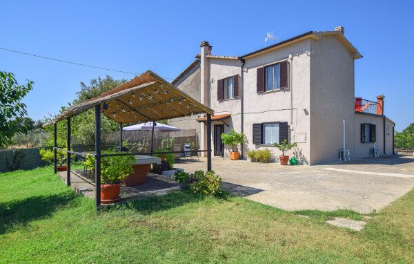 Appartamento 2 camere, con giardino