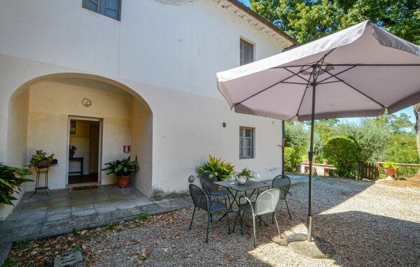 Casa 1 camera, con piscina