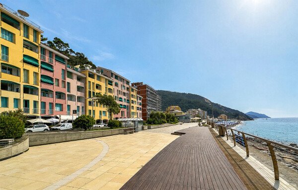 Appartamento 2 camere, con vista mare