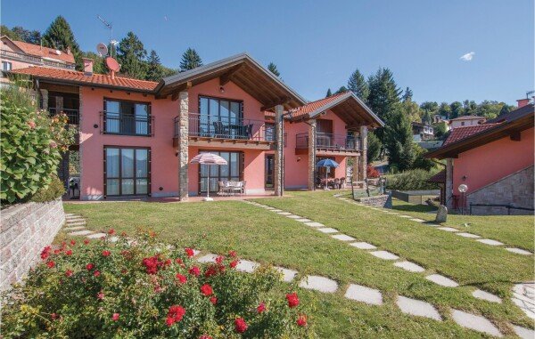 Appartamento 2 camere, con vista mare