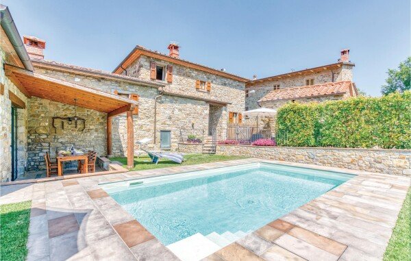 Casa 5 camere, con piscina