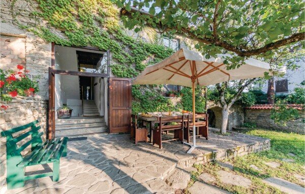 Casa 4 camere, con caminetto