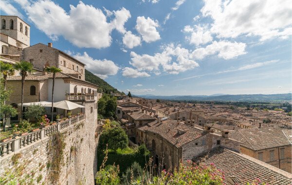 Casa 12 camere, con piscina