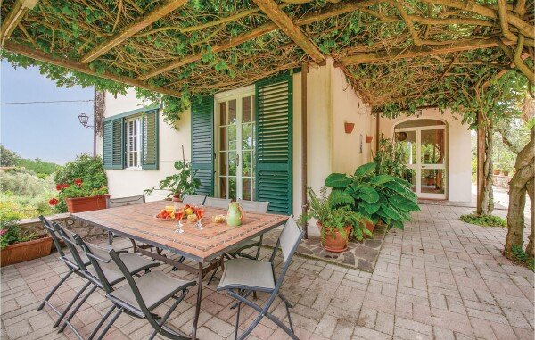 Maison 5 chambres, avec piscine